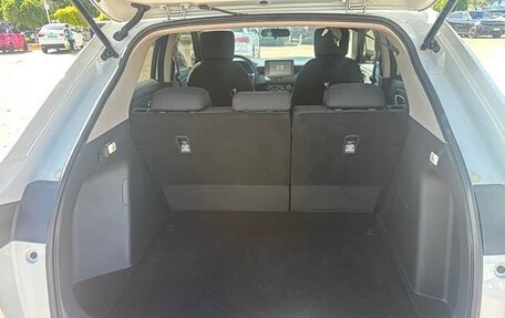 Honda Vezel, 2023 год, 1 770 000 рублей, 11 фотография