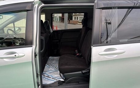 Honda Freed I, 2012 год, 680 000 рублей, 21 фотография