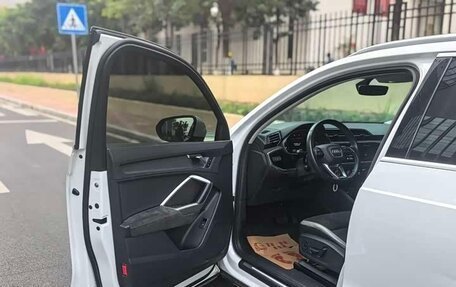 Audi Q3, 2022 год, 1 800 005 рублей, 21 фотография