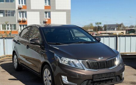 KIA Rio III рестайлинг, 2014 год, 830 000 рублей, 3 фотография