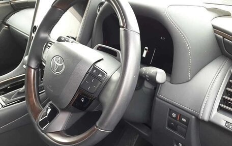 Toyota Alphard, 2025 год, 7 450 010 рублей, 9 фотография