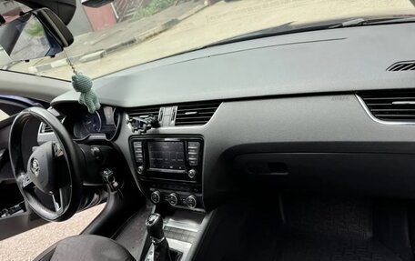 Skoda Octavia, 2015 год, 1 550 000 рублей, 8 фотография