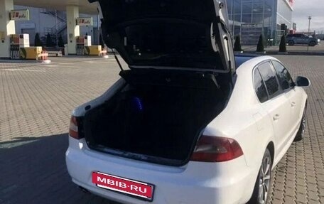 Skoda Superb III рестайлинг, 2009 год, 1 000 000 рублей, 3 фотография