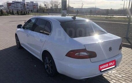 Skoda Superb III рестайлинг, 2009 год, 1 000 000 рублей, 4 фотография