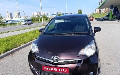 Toyota Ractis II, 2011 год, 759 000 рублей, 1 фотография