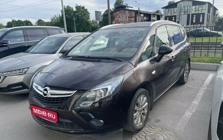 Opel Zafira C рестайлинг, 2014 год, 1 099 000 рублей, 1 фотография