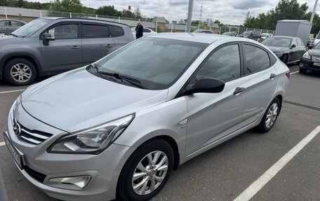 Hyundai Solaris II рестайлинг, 2014 год, 1 080 000 рублей, 2 фотография