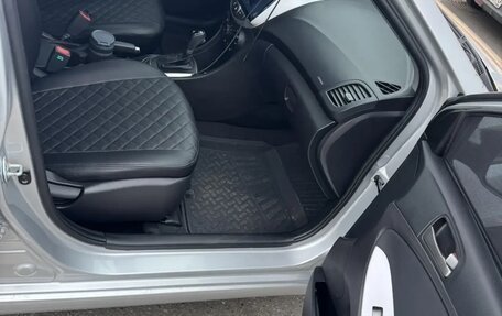 Hyundai Solaris II рестайлинг, 2014 год, 1 080 000 рублей, 8 фотография