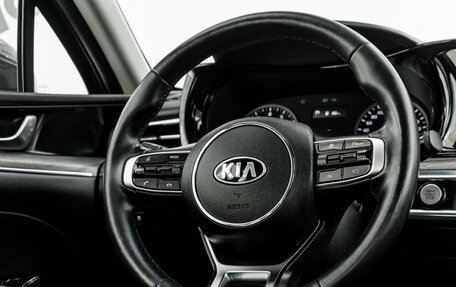 KIA K5, 2021 год, 2 080 000 рублей, 15 фотография