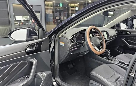 Volkswagen Jetta VII, 2022 год, 1 990 000 рублей, 5 фотография