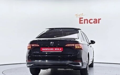 Volkswagen Jetta VII, 2022 год, 1 990 000 рублей, 4 фотография