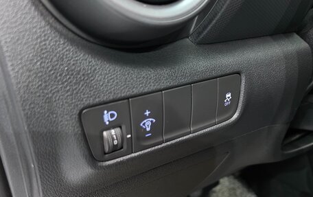 Hyundai Kona I, 2021 год, 1 720 000 рублей, 15 фотография