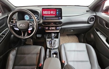 Hyundai Kona I, 2021 год, 1 920 000 рублей, 7 фотография