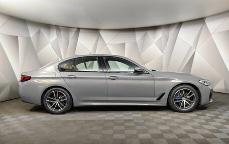 BMW 5 серия, 2021 год, 5 300 000 рублей, 6 фотография