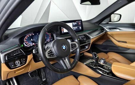 BMW 5 серия, 2021 год, 5 300 000 рублей, 12 фотография