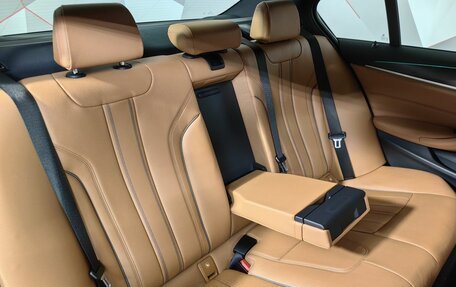 BMW 5 серия, 2021 год, 5 300 000 рублей, 14 фотография