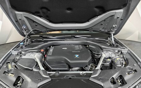 BMW 5 серия, 2021 год, 5 300 000 рублей, 10 фотография