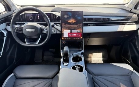 Geely Atlas, 2024 год, 2 950 000 рублей, 8 фотография