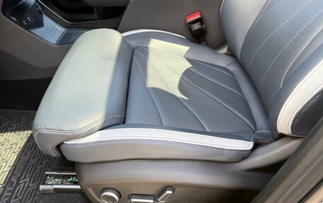 Geely Atlas, 2024 год, 2 950 000 рублей, 14 фотография
