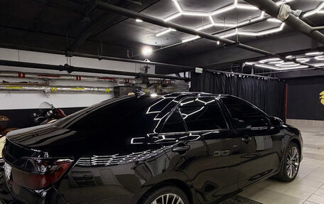 Toyota Camry, 2017 год, 2 950 000 рублей, 8 фотография