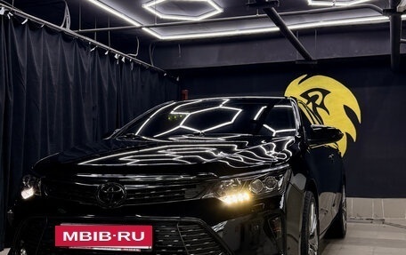 Toyota Camry, 2017 год, 2 950 000 рублей, 5 фотография