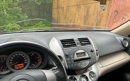 Toyota RAV4, 2007 год, 1 500 000 рублей, 10 фотография