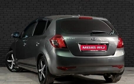 KIA cee'd I рестайлинг, 2011 год, 800 000 рублей, 4 фотография