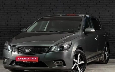 KIA cee'd I рестайлинг, 2011 год, 800 000 рублей, 3 фотография