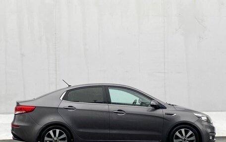 KIA Rio III рестайлинг, 2016 год, 990 000 рублей, 4 фотография