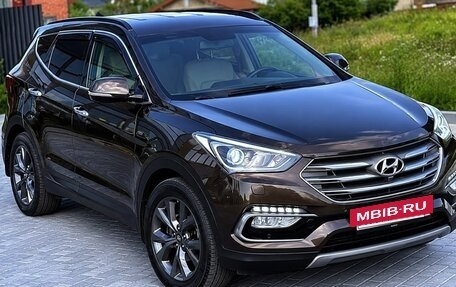 Hyundai Santa Fe III рестайлинг, 2017 год, 1 950 000 рублей, 11 фотография