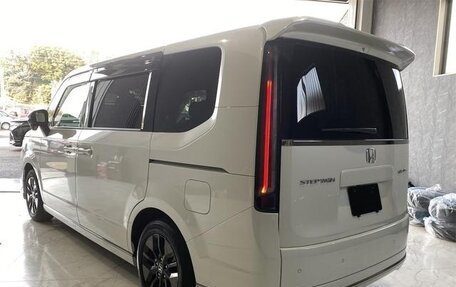 Honda Stepwgn, 2023 год, 1 810 888 рублей, 9 фотография