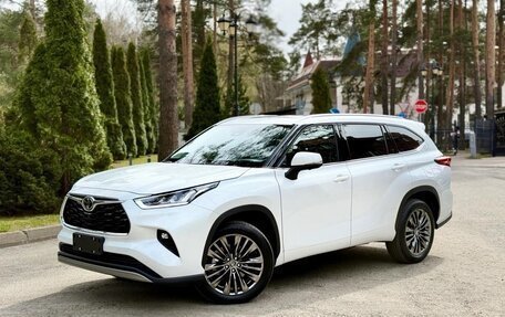Toyota Highlander, 2025 год, 5 250 000 рублей, 1 фотография