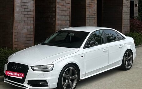 Audi A4, 2014 год, 2 000 000 рублей, 3 фотография