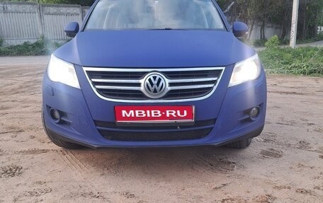 Volkswagen Tiguan I, 2009 год, 800 000 рублей, 1 фотография