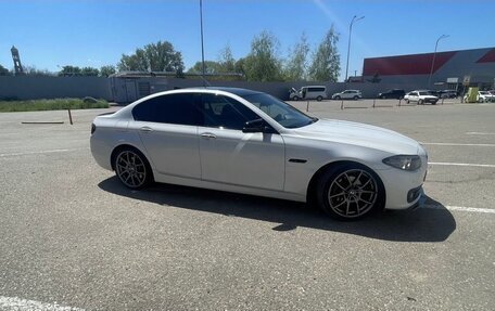 BMW 5 серия, 2016 год, 2 550 000 рублей, 2 фотография