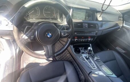 BMW 5 серия, 2016 год, 2 550 000 рублей, 10 фотография