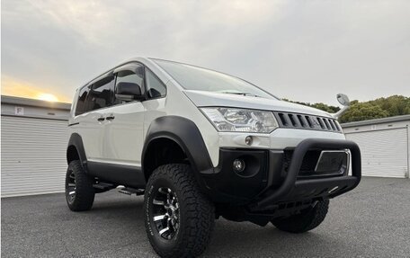 Mitsubishi Delica D:5 I, 2019 год, 2 280 000 рублей, 2 фотография