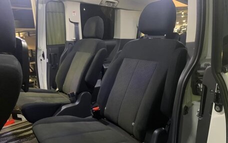 Mitsubishi Delica D:5 I, 2019 год, 2 280 000 рублей, 20 фотография
