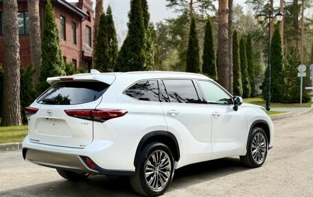 Toyota Highlander, 2025 год, 5 250 000 рублей, 3 фотография