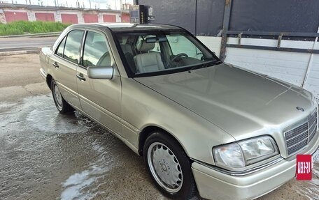 Mercedes-Benz C-Класс, 1995 год, 340 000 рублей, 3 фотография