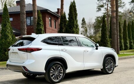 Toyota Highlander, 2025 год, 5 250 000 рублей, 6 фотография