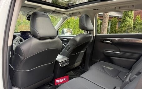 Toyota Highlander, 2025 год, 5 250 000 рублей, 16 фотография