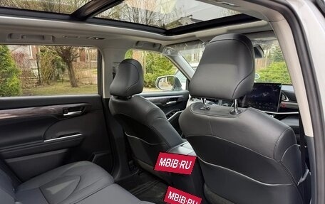 Toyota Highlander, 2025 год, 5 250 000 рублей, 14 фотография