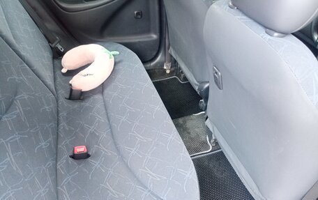 Toyota Vitz, 2003 год, 420 000 рублей, 9 фотография