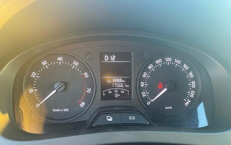 Skoda Rapid I, 2015 год, 640 000 рублей, 18 фотография