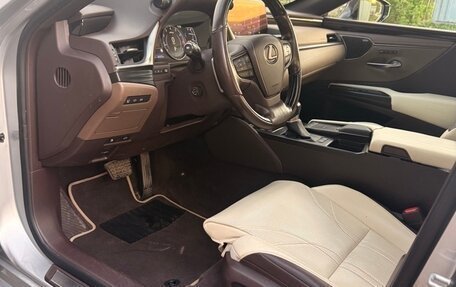 Lexus ES VII, 2018 год, 4 000 000 рублей, 8 фотография