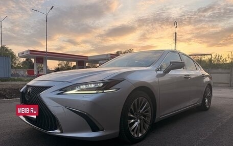 Lexus ES VII, 2018 год, 4 000 000 рублей, 6 фотография