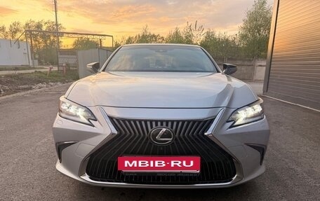 Lexus ES VII, 2018 год, 4 000 000 рублей, 7 фотография