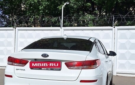 KIA Optima IV, 2020 год, 2 050 000 рублей, 8 фотография