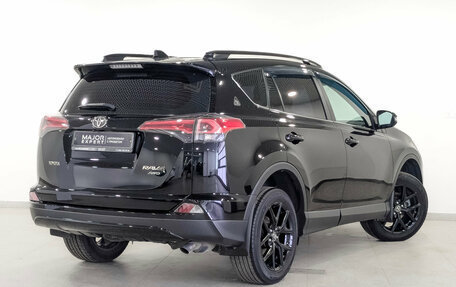 Toyota RAV4, 2019 год, 2 800 000 рублей, 5 фотография